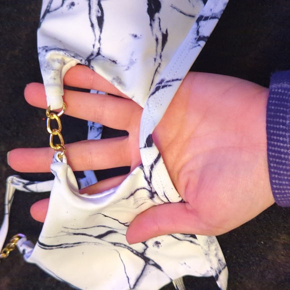 Super sexy marble bikini - Picture 6 of 11